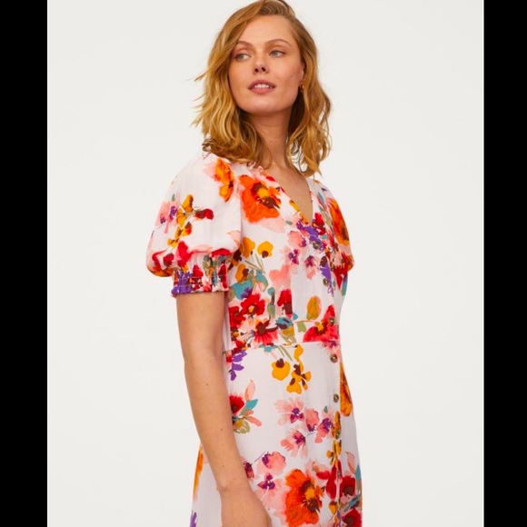H&M Floral Print Puff Sleeve Mini Dress - Picture 2 of 6